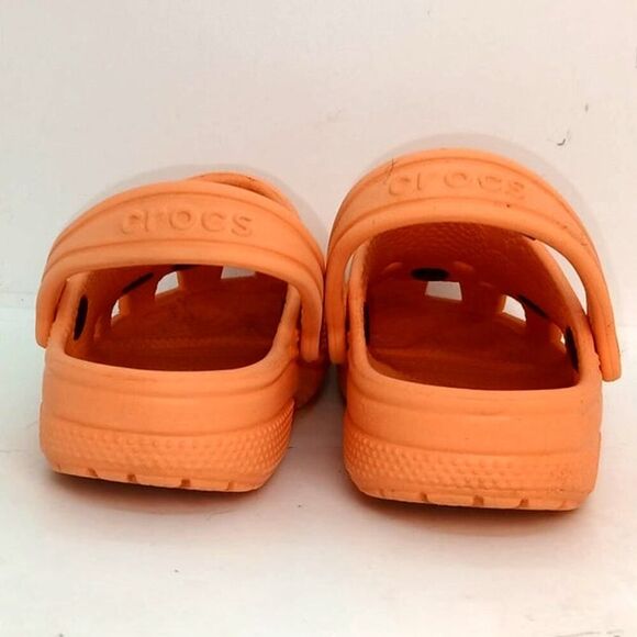 Girls Peach Crocs with Fun Charms - Size 12 - Picture 4 of 6